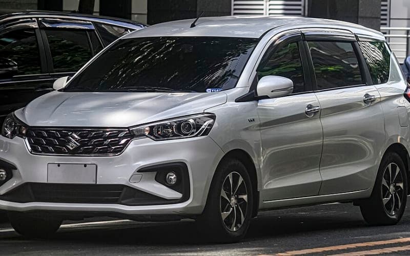 Maruti Suzuki Ertiga taxi for hire in Himachal Pradesh