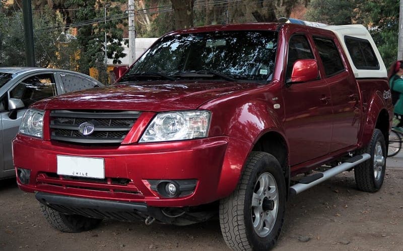 Tata Yodha taxi for hire in Himachal Pradesh