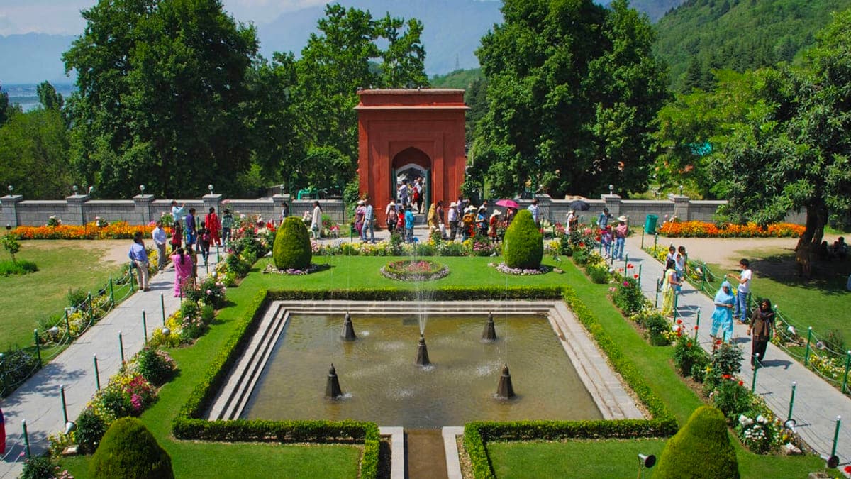 Charismatic Kashmir Getaway